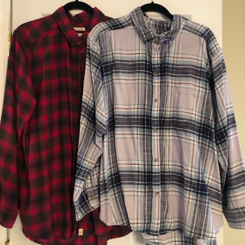 Women’s AE Boyfriend Fit Flannel Bundle. XXL